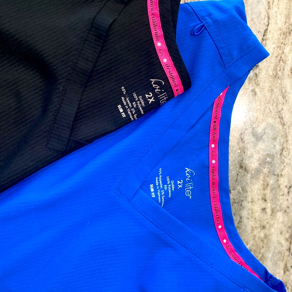 Kio Lite Scrub Tops pair of 2 like new